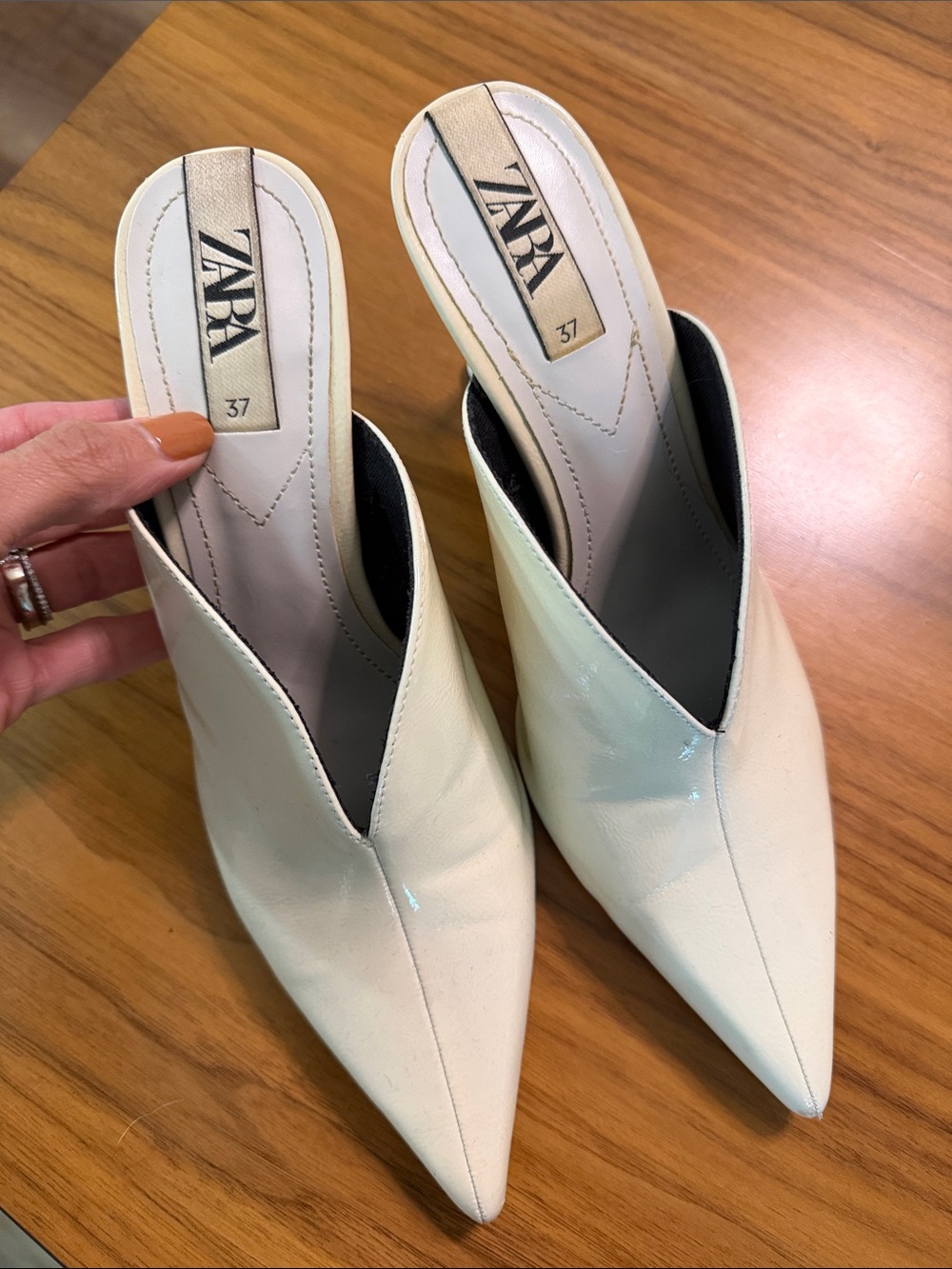 Zara Cream Pointed V-Cut Mule Heels